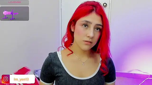 Snapshot of adahraa_younng chatting on 07/10/26, 08:09 adahraa younng online show from 07/10/26, 08:09