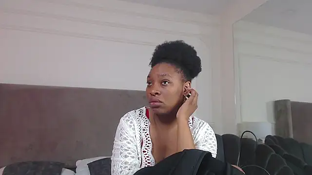 NatashaSilver online show from 11/21/25, 01:43