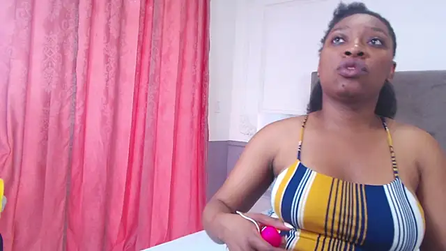 NatashaSilver online show from 10/28/25, 01:10