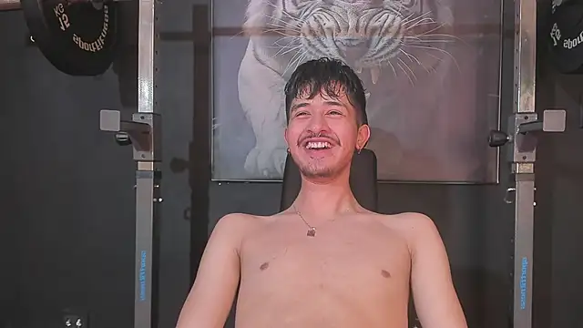 DimitriDeluxe online show from 01/09/26, 07:54