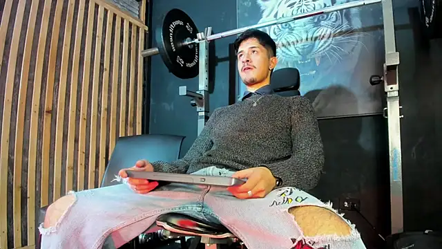 DimitriDeluxe online show from 01/07/26, 08:25