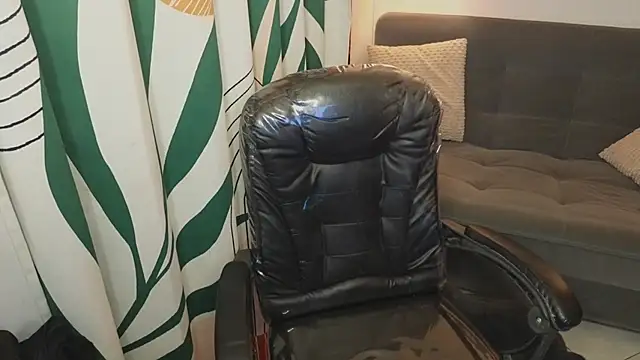 kathie lozada online show from 11/11/25, 05:13