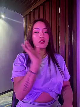 Adarha Ramirez online show from 11/19/25, 07:08