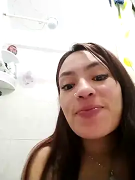 Adarha Ramirez online show from 11/26/25, 01:16