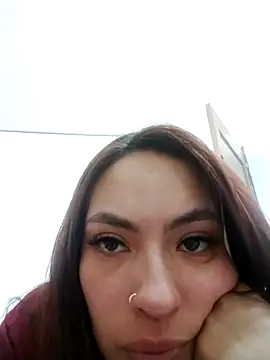 Adarha Ramirez online show from 11/08/25, 07:50