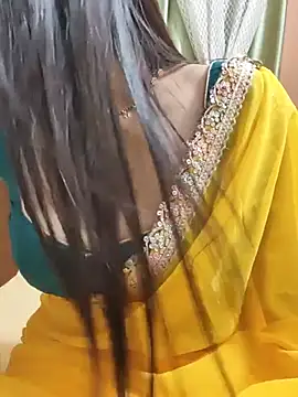 Snapshot of Shalu_G chatting on 07/14/26, 10:27 Shalu G online show from 07/14/26, 10:27