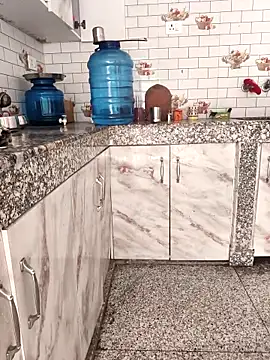 Shalu G online show from 02/15/26, 09:19