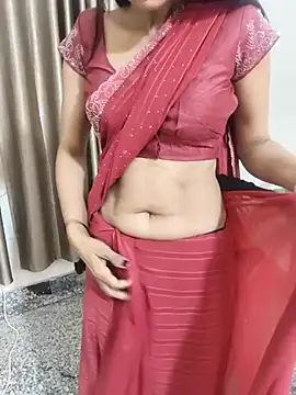 Snapshot of Shalu_G chatting on 12/16/25, 03:33 Shalu G online show from 12/16/25, 03:33