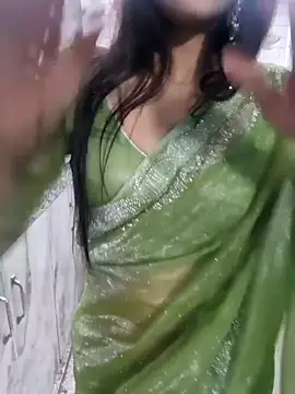 Snapshot of Shalu_G chatting on 12/16/25, 03:38 Shalu G online show from 12/16/25, 03:38