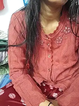 Snapshot of Shalu_G chatting on 11/10/25, 05:07 Shalu G online show from 11/10/25, 05:07