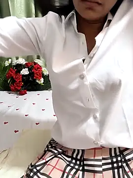 Shalu G online show from 05/03/26, 03:00