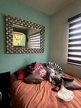 Alexitho25 online show from 11/18/25, 10:34