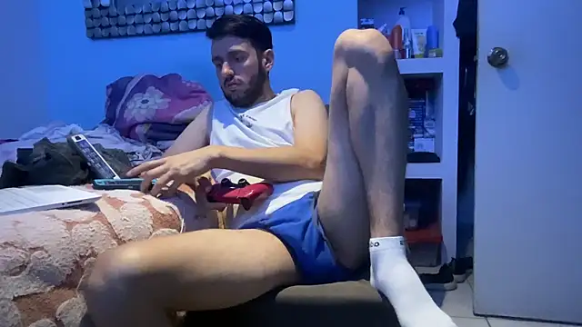 Alexitho25 online show from 12/21/25, 09:11