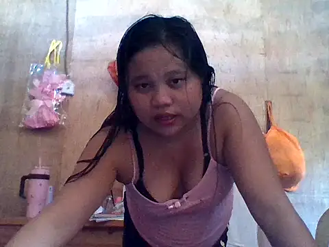 tender amy online show from 10/31/25, 02:30