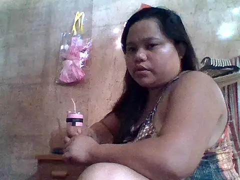 tender amy online show from 10/19/25, 11:07