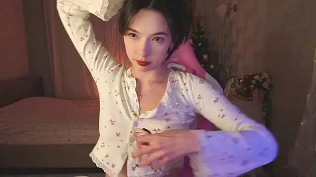 yuna sunshy online show from 02/12/26, 11:59