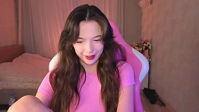 yuna sunshy online show from 04/06/26, 01:34