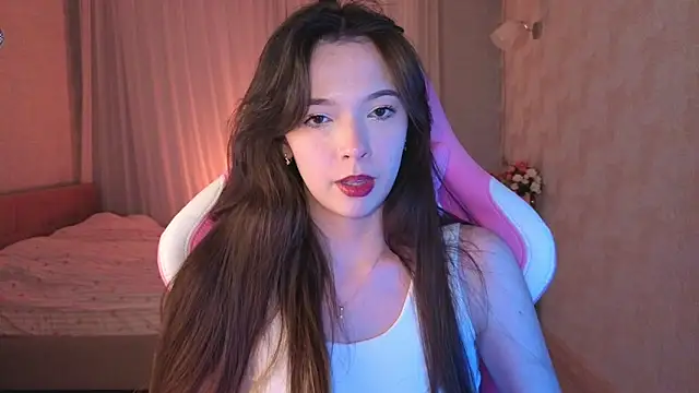 yuna sunshy online show from 04/01/26, 11:45