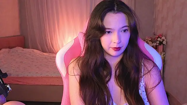 Snapshot of yuna_sunshy chatting on 05/14/26, 12:18 yuna sunshy online show from 05/14/26, 12:18