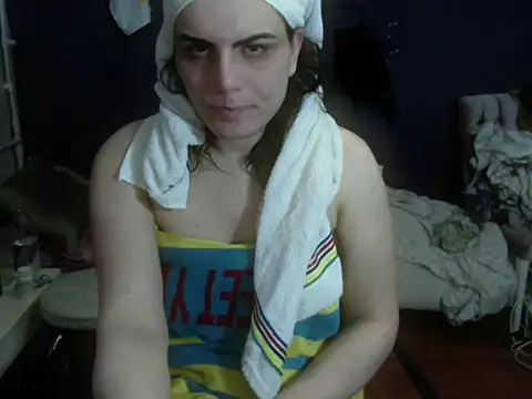 Snapshot of turkishTransEfsun chatting on 04/19/26, 01:56 turkishTransEfsun online show from 04/19/26, 01:56