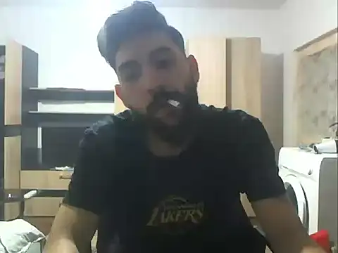 Snapshot of Alexgrc13 chatting on 09/30/25, 05:19 Alexgrc13 online show from 09/30/25, 05:19