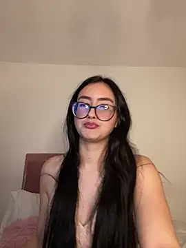 Snapshot of Just_Isaa chatting on 11/28/25, 02:34 Just Isaa online show from 11/28/25, 02:34