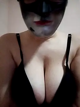 AmandaXXX98 online show from 11/13/25, 03:38