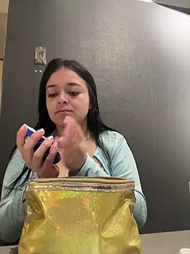 Emily Rivers  online show from 11/04/25, 01:15