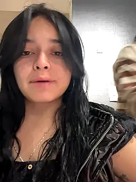 Emily Rivers  online show from 10/03/25, 01:23