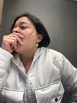 Emily Rivers  online show from 10/16/25, 01:08