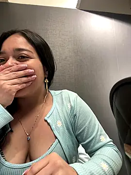 Emily Rivers  online show from 11/17/25, 02:54