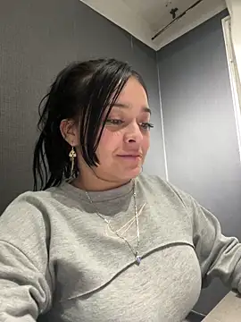 Emily Rivers  online show from 10/18/25, 02:57