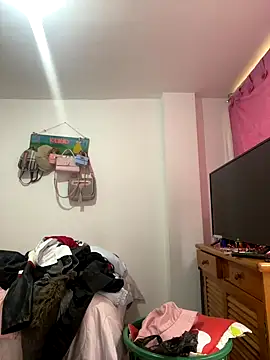 Emily Rivers  online show from 11/14/25, 12:09