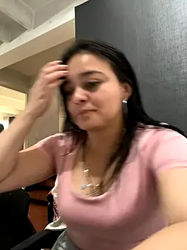 Emily Rivers  online show from 12/01/25, 01:12