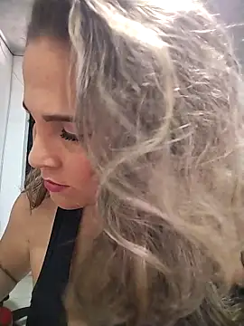 dayana2021 online show from 10/25/25, 08:20