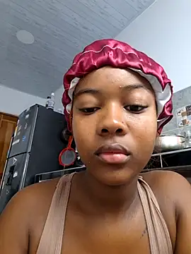 Snapshot of Dralix_20 chatting on 09/25/25, 12:11 Dralix 20 online show from 09/25/25, 12:11