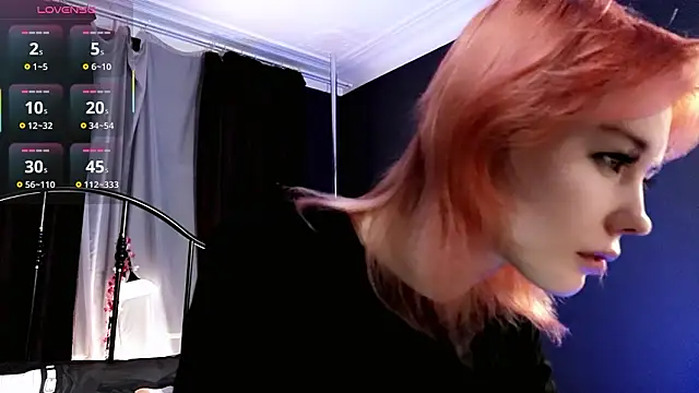 Snapshot of Kiara_Dream chatting on 03/19/26, 08:42 Kiara Dream online show from 03/19/26, 08:42