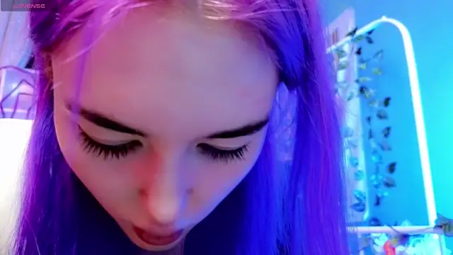 Kiara Dream online show from 10/23/25, 09:24