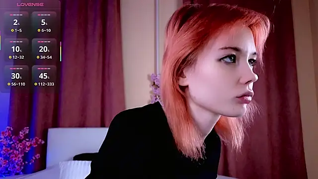 Snapshot of Kiara_Dream chatting on 03/15/26, 10:06 Kiara Dream online show from 03/15/26, 10:06