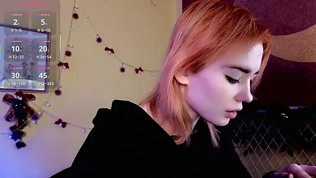 Snapshot of Kiara_Dream chatting on 01/16/26, 08:35 Kiara Dream online show from 01/16/26, 08:35