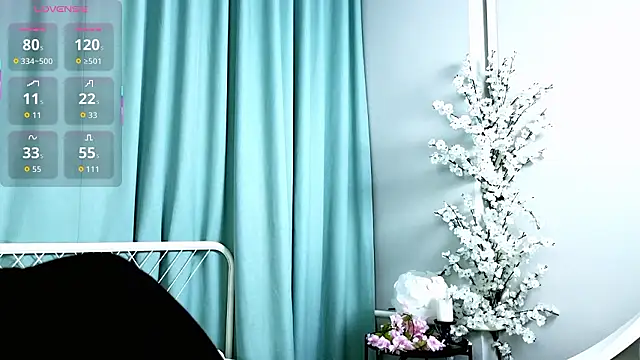 Snapshot of Kiara_Dream chatting on 03/25/26, 09:24 Kiara Dream online show from 03/25/26, 09:24