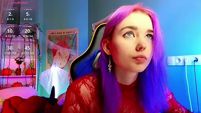 Kiara Dream online show from 10/28/25, 08:52