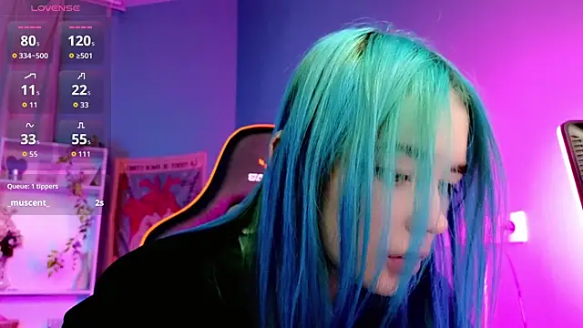 Snapshot of Kiara_Dream chatting on 09/15/25, 08:42 Kiara Dream online show from 09/15/25, 08:42