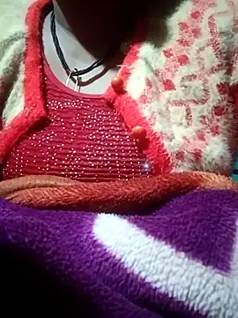 Hotdeam online show from 11/28/25, 08:53