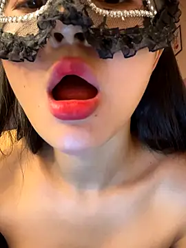 Mimi love01 online show from 11/15/25, 10:30