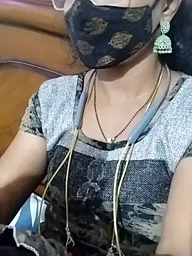 Varsha21 online show from 09/18/25, 07:11