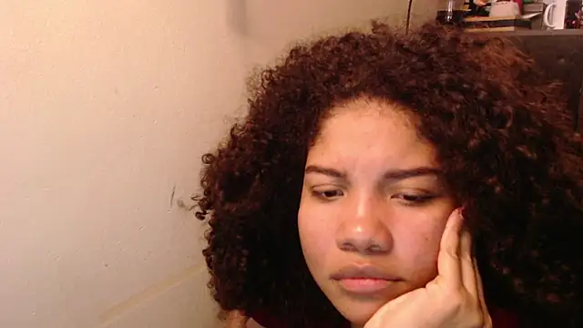 madelene online show from 05/08/26, 05:44
