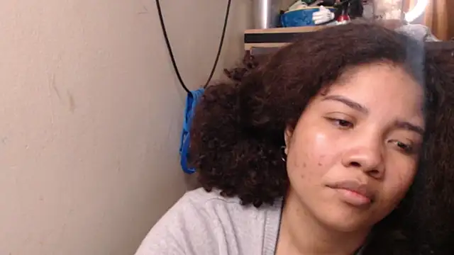 madelene online show from 11/25/25, 02:45