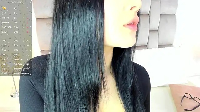 Dannika07 online show from 10/12/25, 03:41