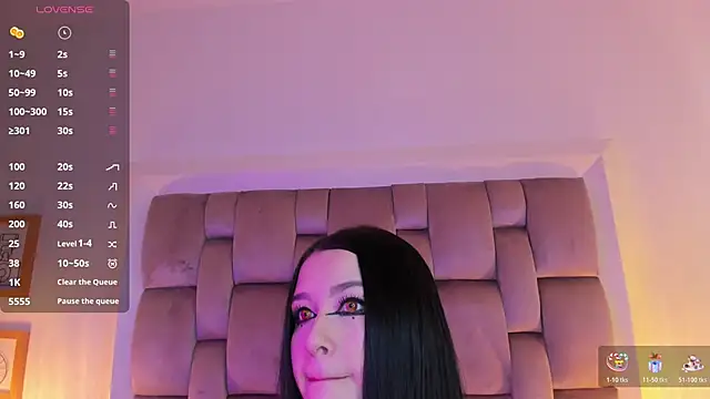 Dannika07 online show from 11/12/25, 03:32